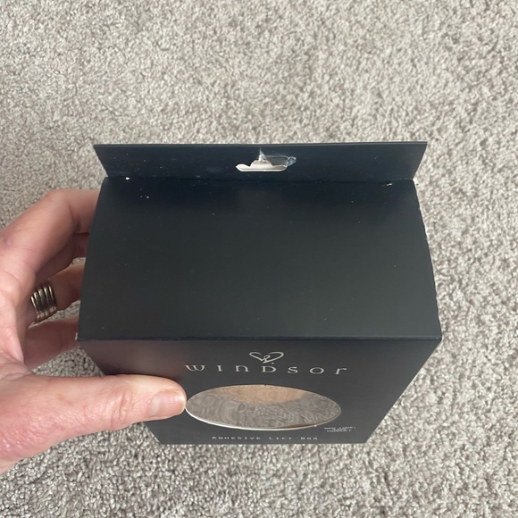 Self Adhesive Bra Cup D - Picture 6 of 6